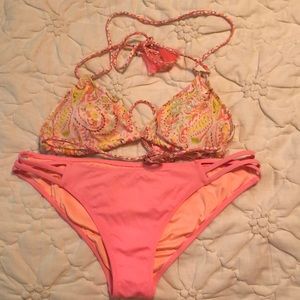 Like new Victoria’s Secret bikini